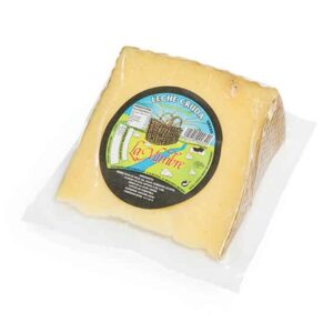Cuña queso de leche cruda mezcla de oveja y vaca