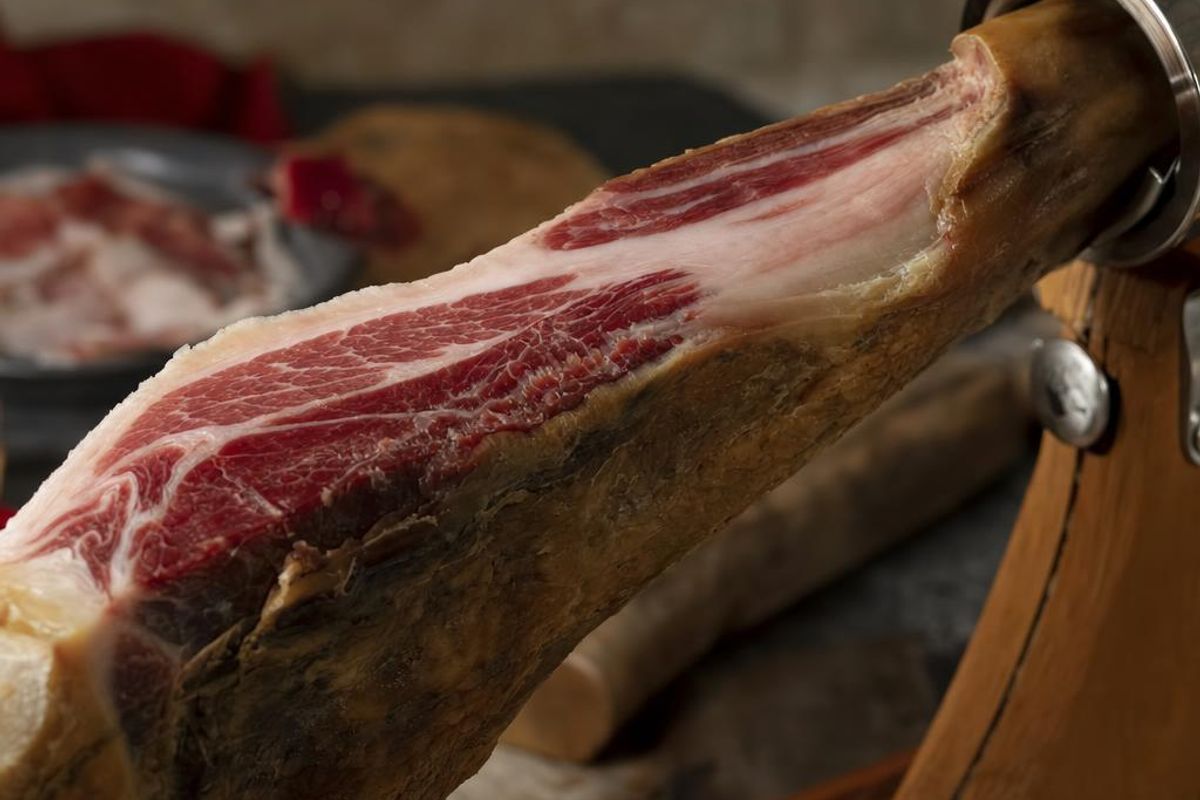 cuántas raciones salen de un jamón | Nevera Española
